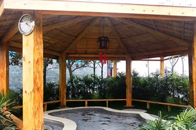 成都黑竹沟温泉山庄_峨边黑竹沟温泉山庄住宿_成都桑拿推荐