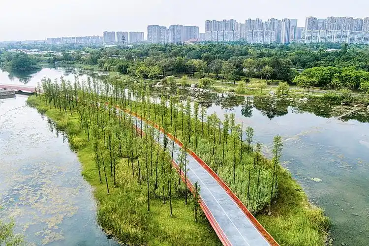 成都休闲哪里好_成都运动休闲圣地_成都亲子运动场所