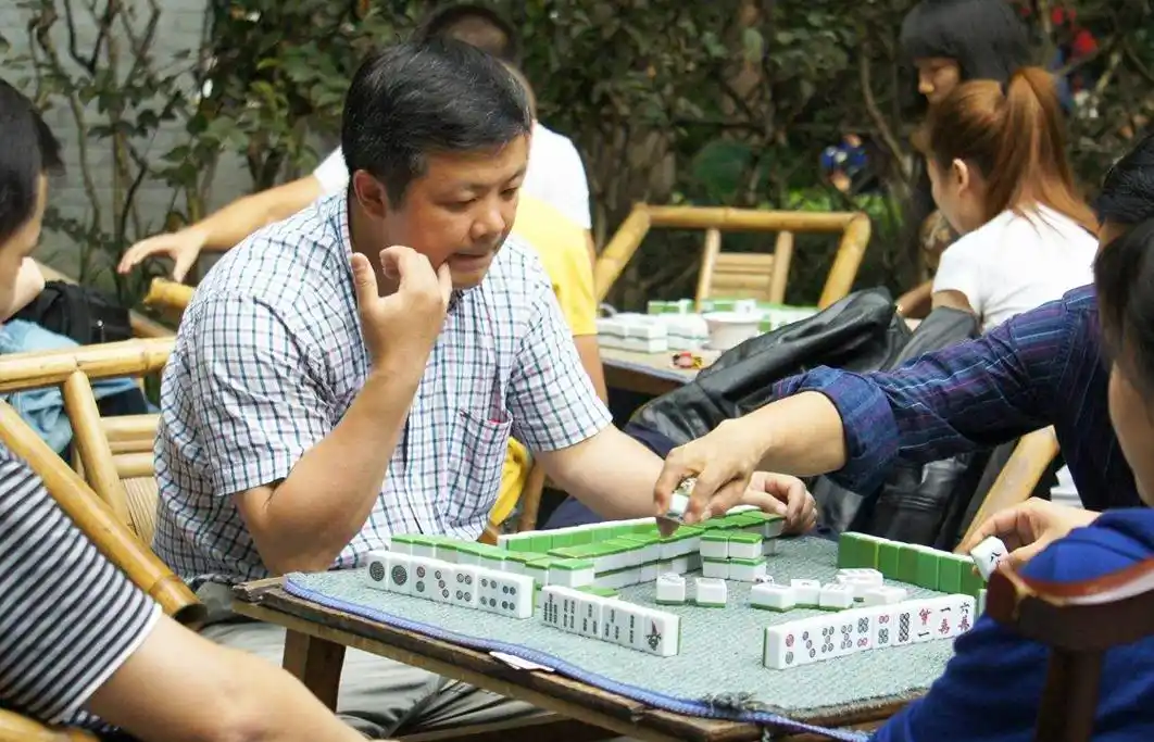 成都独特魅力文化_成都悠然生活_成都休闲效果好不好