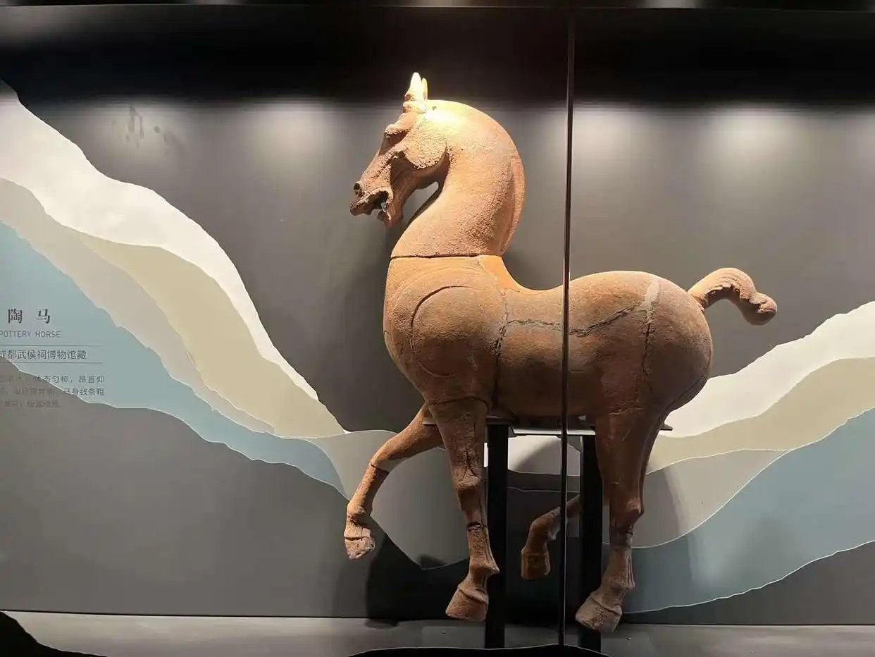 成都大熊猫繁育研究基地_成都休闲哪里好_都江堰水利工程